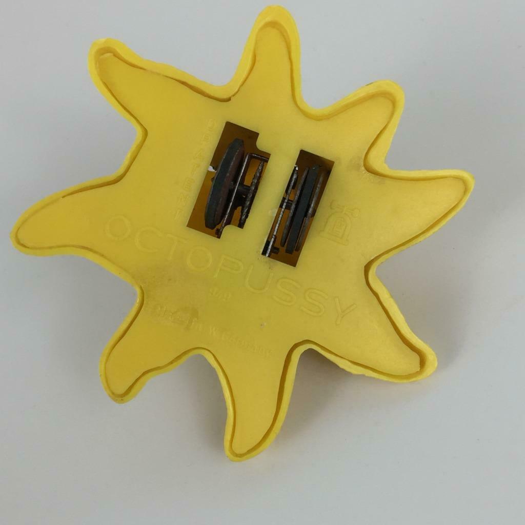 1960s Lehmann 949 Yellow Plastic Octopus - Image 8