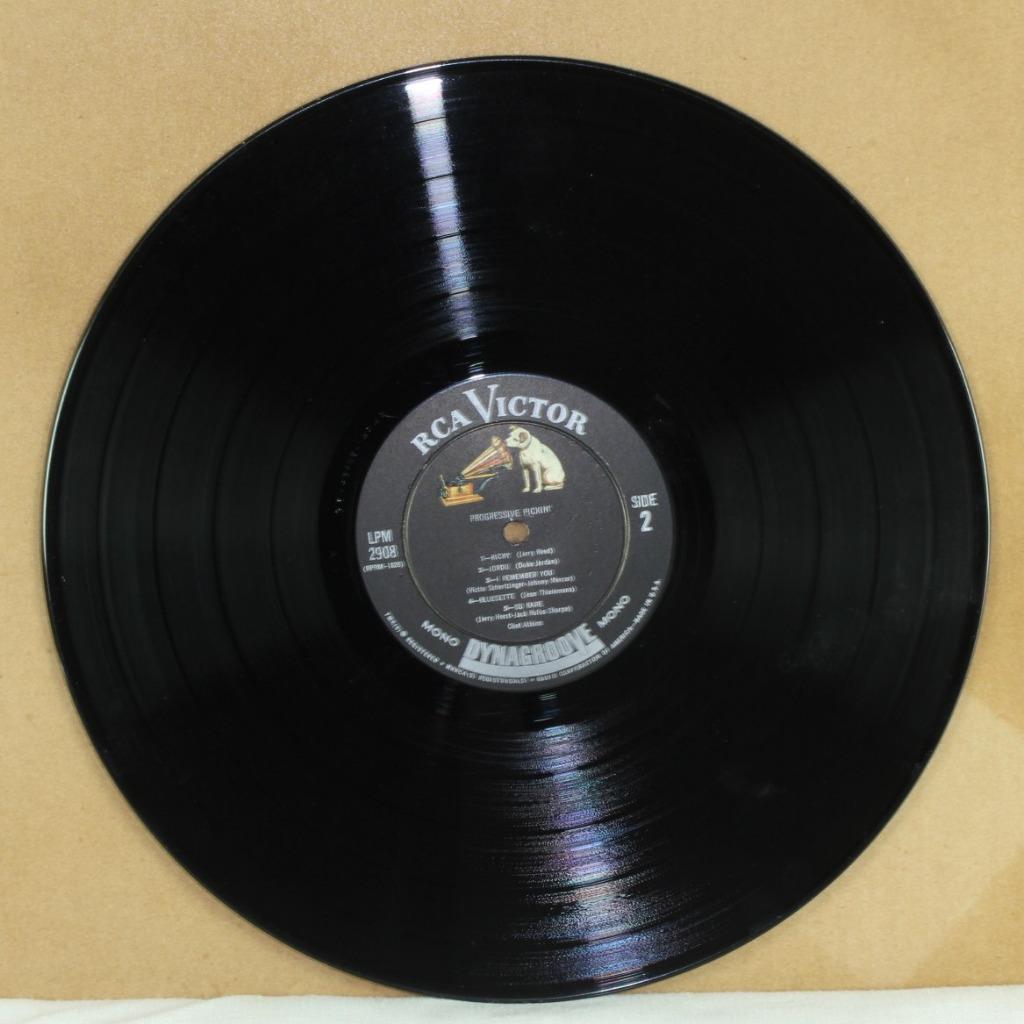 Chet Atkins Progressive Pickin' LP - Image 6